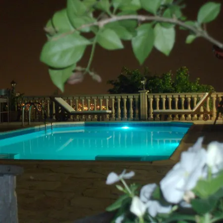 Golden View Peyia